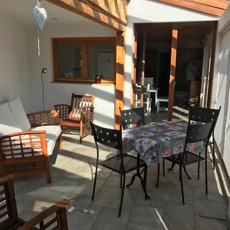 La Maison Rouge Vakantiehuis *