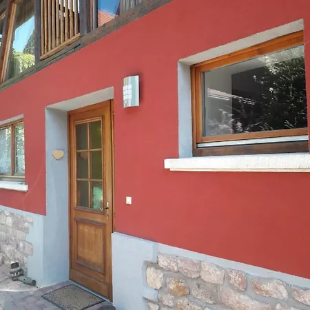 La Maison Rouge *